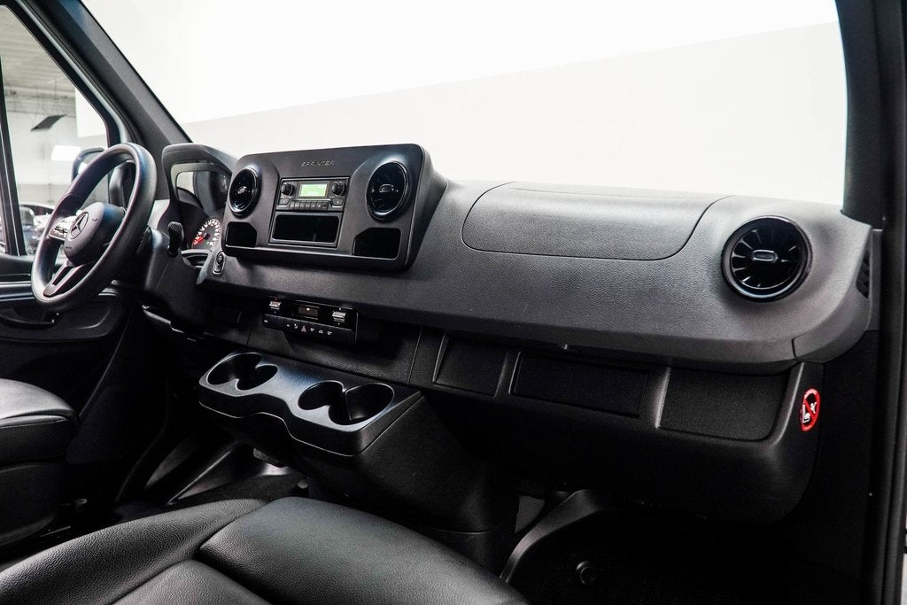 2021 Mercedes-Benz Sprinter 2500 Passenger 144 WB