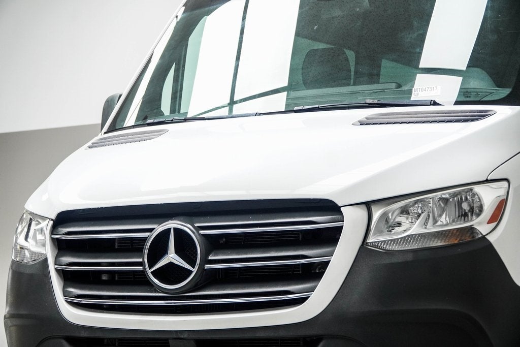 2021 Mercedes-Benz Sprinter 2500 Passenger 144 WB