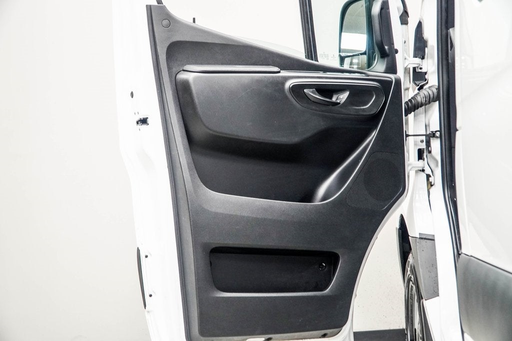 2021 Mercedes-Benz Sprinter 2500 Passenger 144 WB