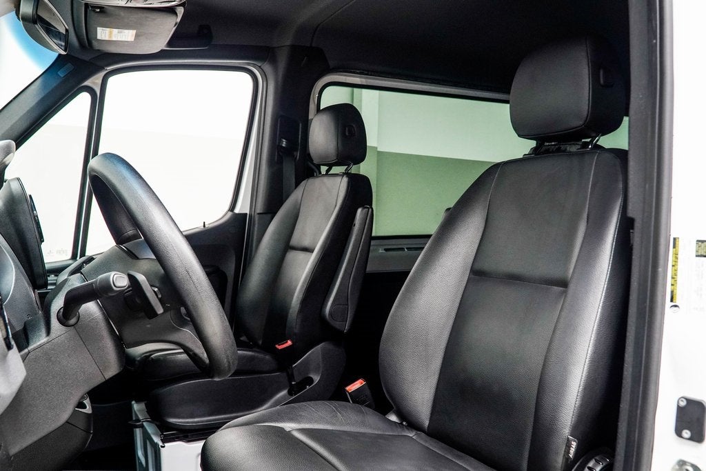 2021 Mercedes-Benz Sprinter 2500 Passenger 144 WB