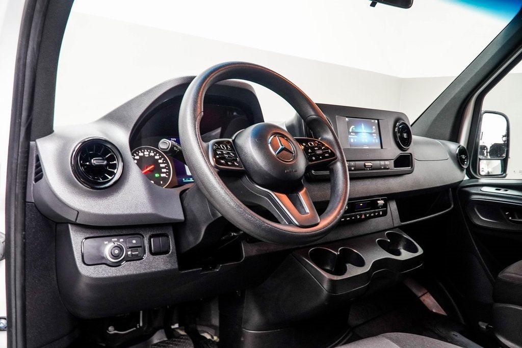 2024 Mercedes-Benz Sprinter 2500 Passenger 144 WB High Roof