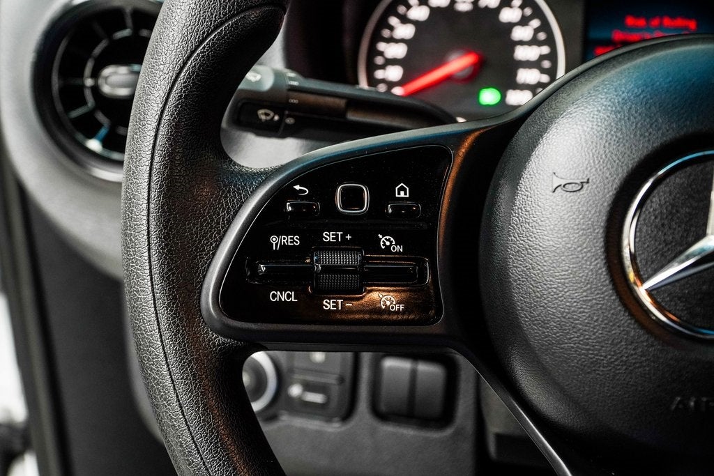 2024 Mercedes-Benz Sprinter 2500 Passenger 144 WB High Roof