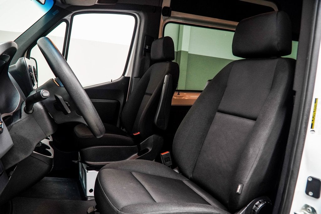 2024 Mercedes-Benz Sprinter 2500 Passenger 144 WB High Roof