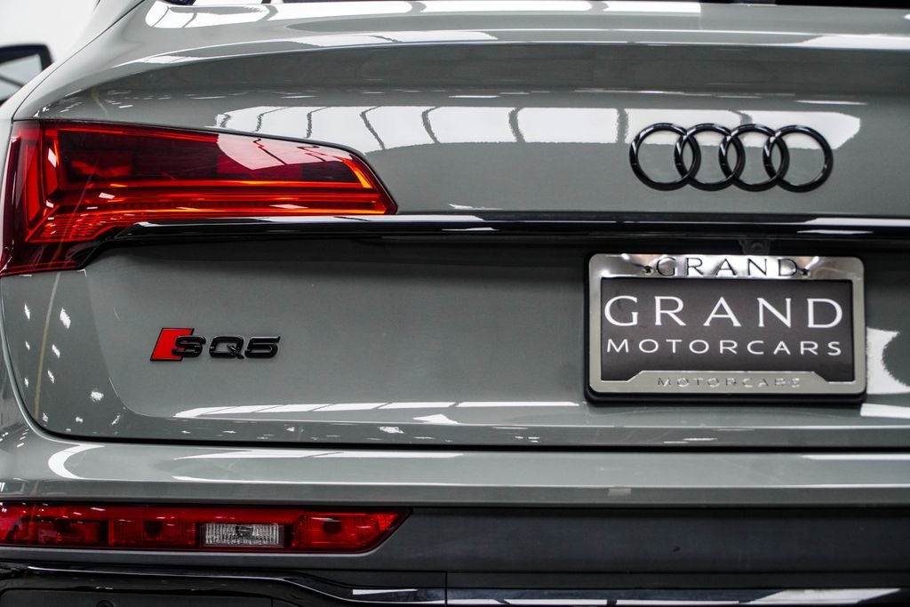 2022 Audi SQ5 Sportback Prestige quattro