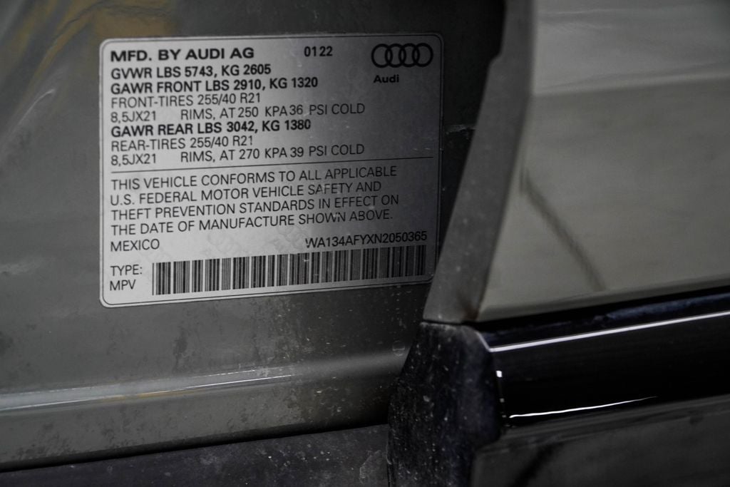 2022 Audi SQ5 Sportback Prestige quattro