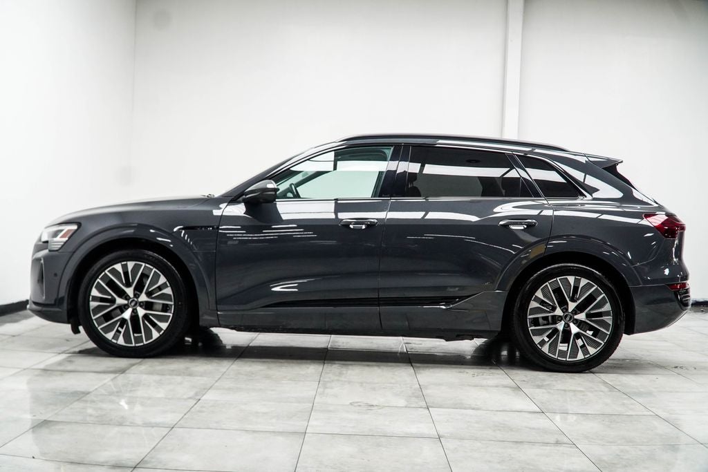 2024 Audi Q8 e-tron Premium Plus quattro