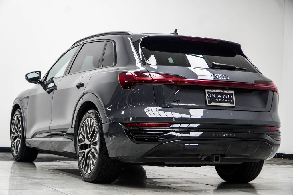 2024 Audi Q8 e-tron Premium Plus quattro