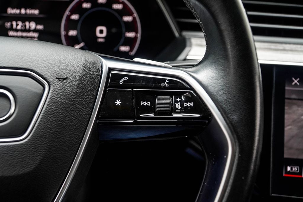 2024 Audi Q8 e-tron Premium Plus quattro