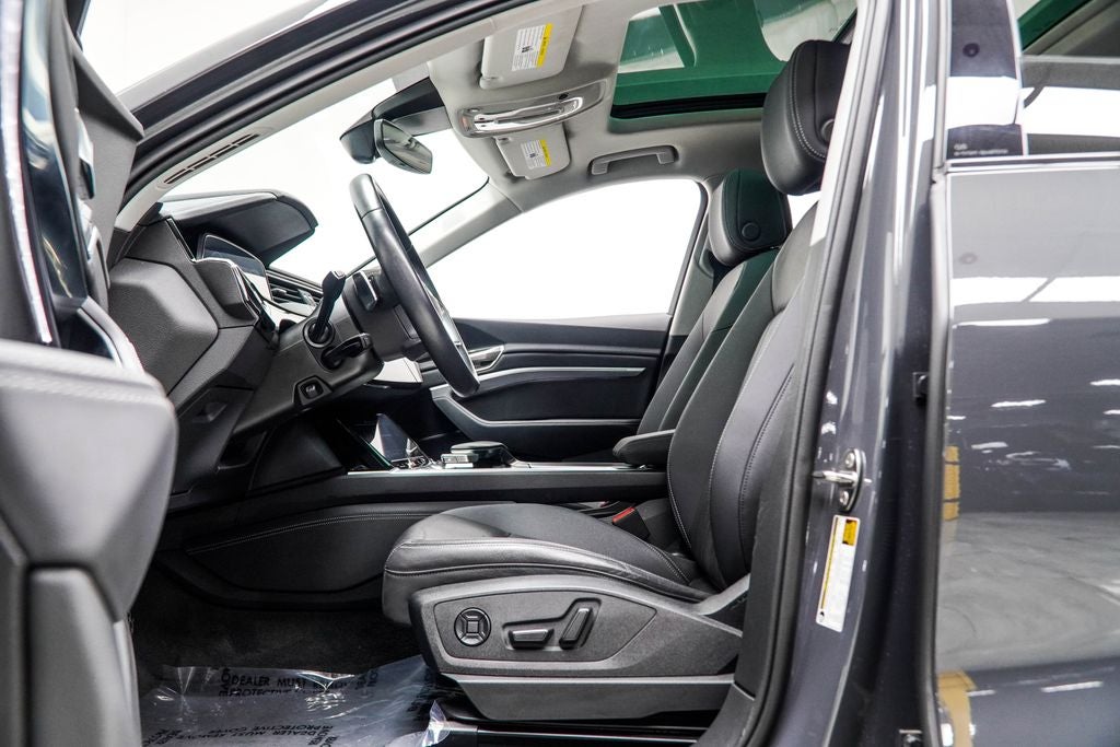 2024 Audi Q8 e-tron Premium Plus quattro