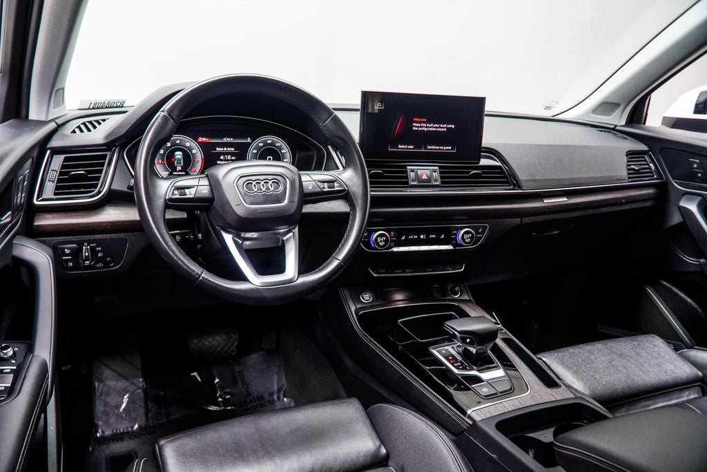 2024 Audi Q5 45 S line Premium quattro