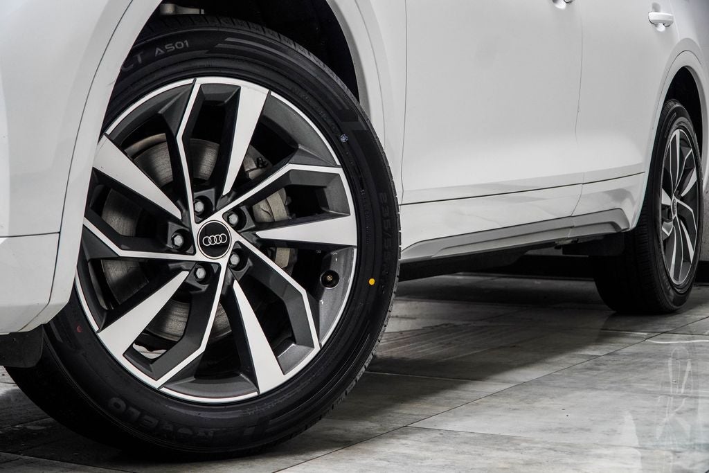 2024 Audi Q5 45 S line Premium quattro