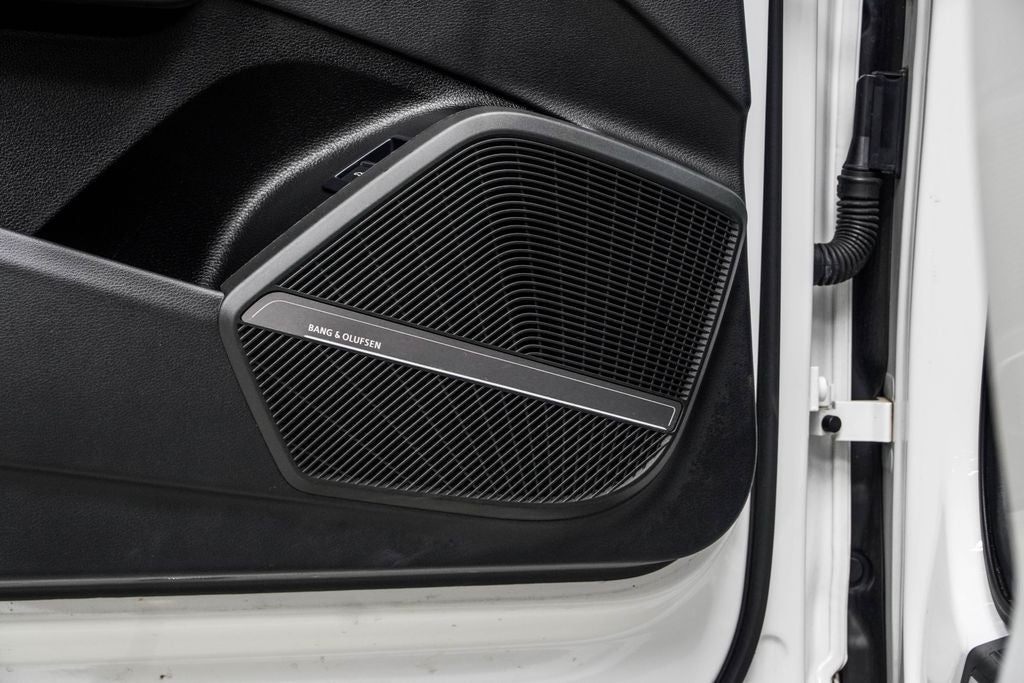 2024 Audi Q5 45 S line Premium quattro