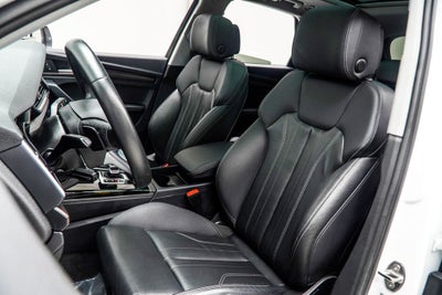 2024 Audi Q5 45 S line Premium quattro