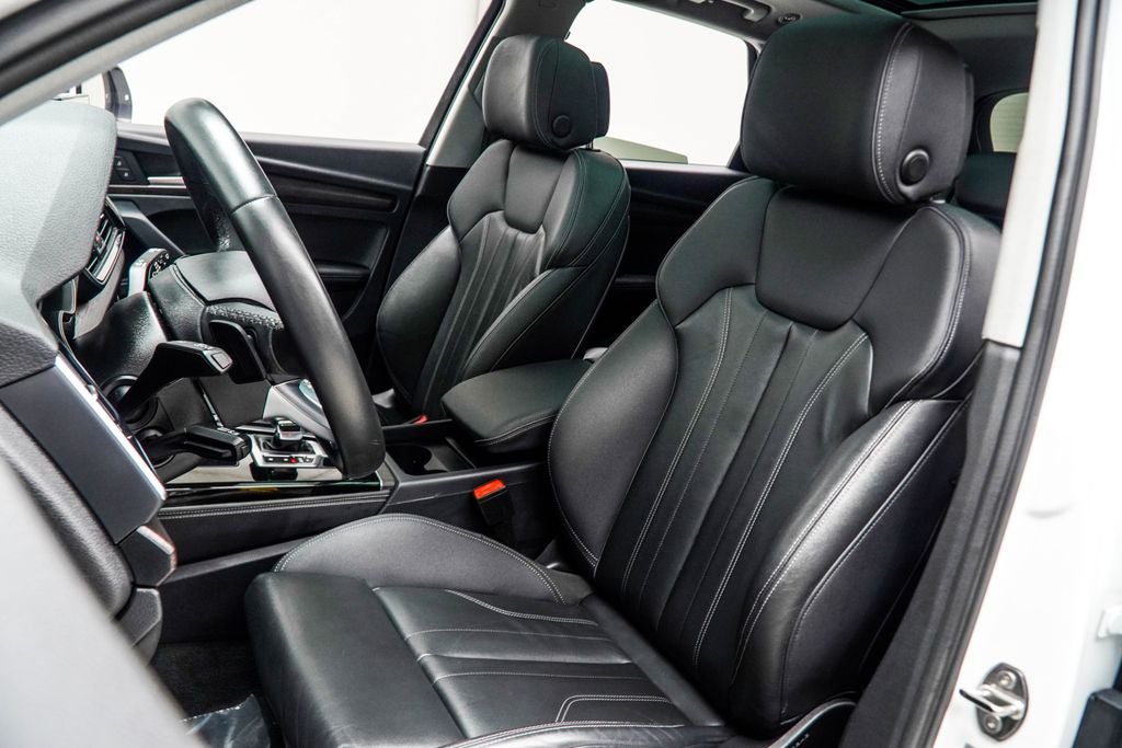 2024 Audi Q5 45 S line Premium quattro