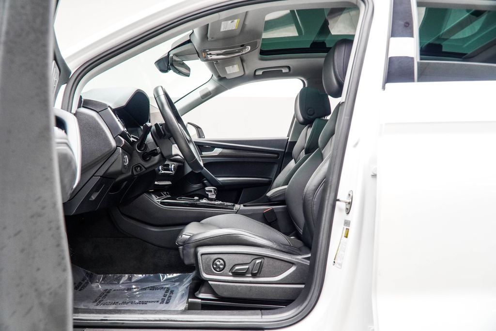 2024 Audi Q5 45 S line Premium quattro