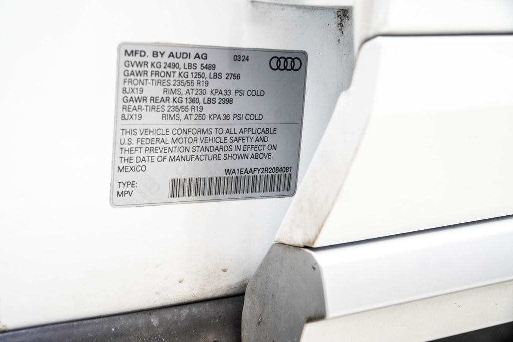 2024 Audi Q5 45 S line Premium quattro