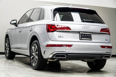 2023 Audi Q5 45 S line Premium quattro