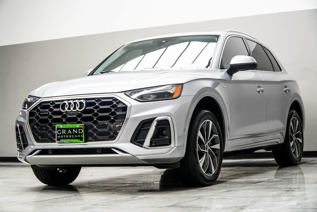 2023 Audi Q5 45 S line Premium quattro