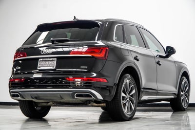 2023 Audi Q5 45 S line Premium quattro