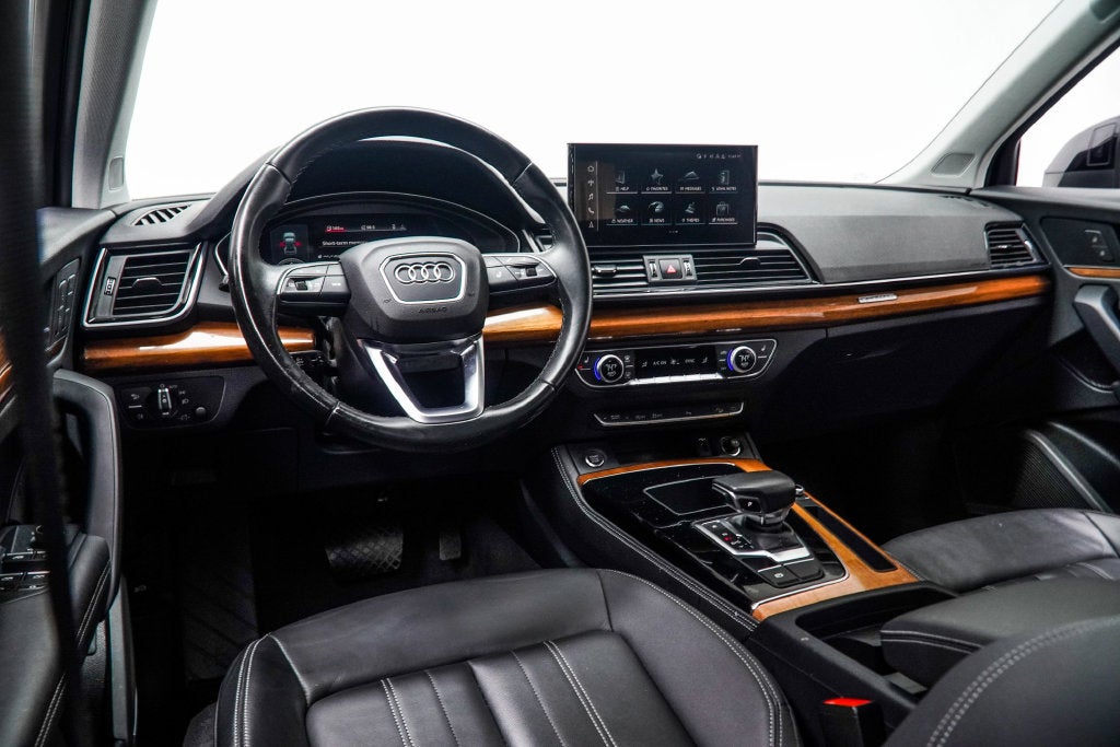 2023 Audi Q5 45 S line Premium quattro