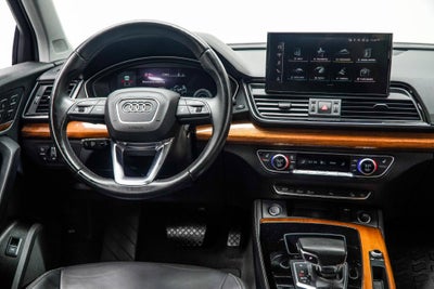 2023 Audi Q5 45 S line Premium quattro