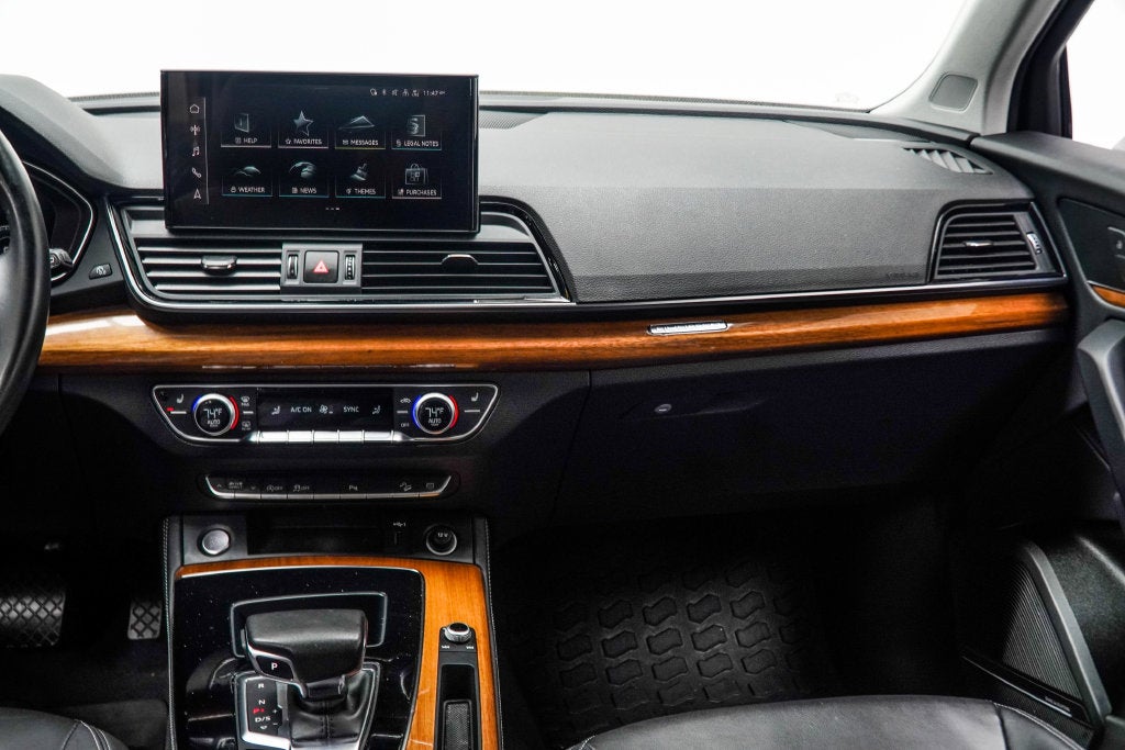 2023 Audi Q5 45 S line Premium quattro