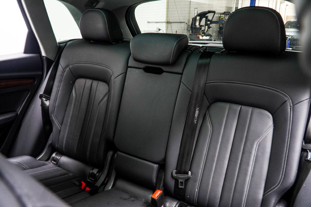 2023 Audi Q5 45 S line Premium quattro