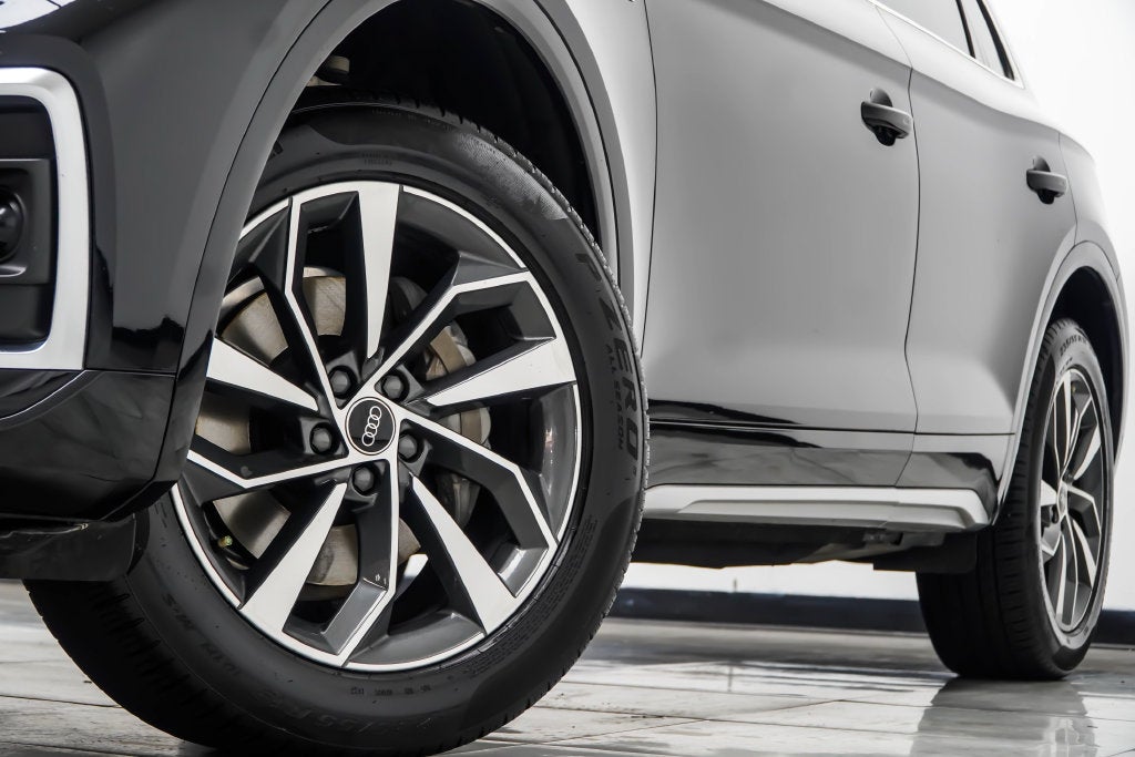 2023 Audi Q5 45 S line Premium quattro