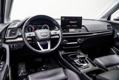 2024 Audi Q5 45 S line Premium quattro