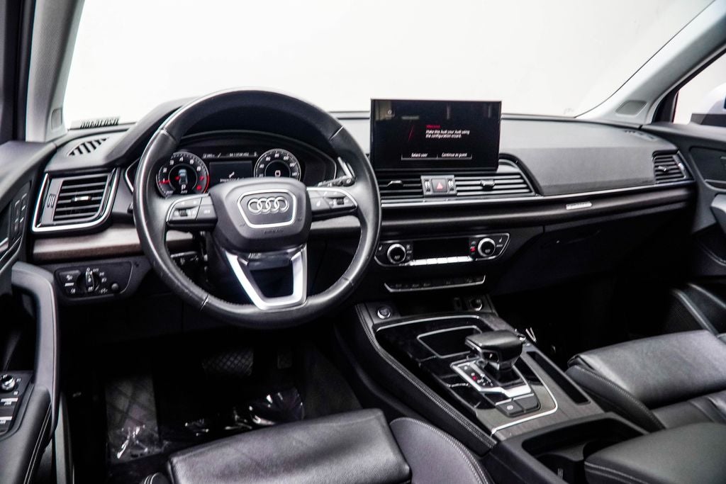 2024 Audi Q5 45 S line Premium quattro