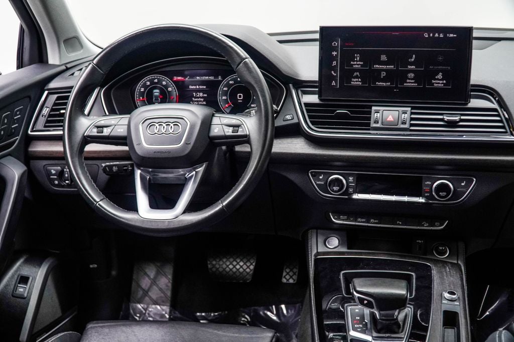 2024 Audi Q5 45 S line Premium quattro