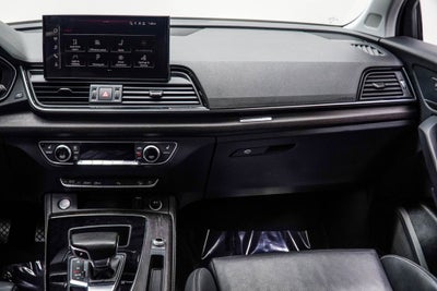 2024 Audi Q5 45 S line Premium quattro