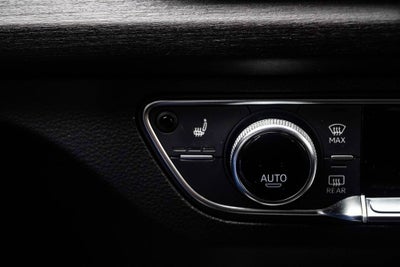 2024 Audi Q5 45 S line Premium quattro