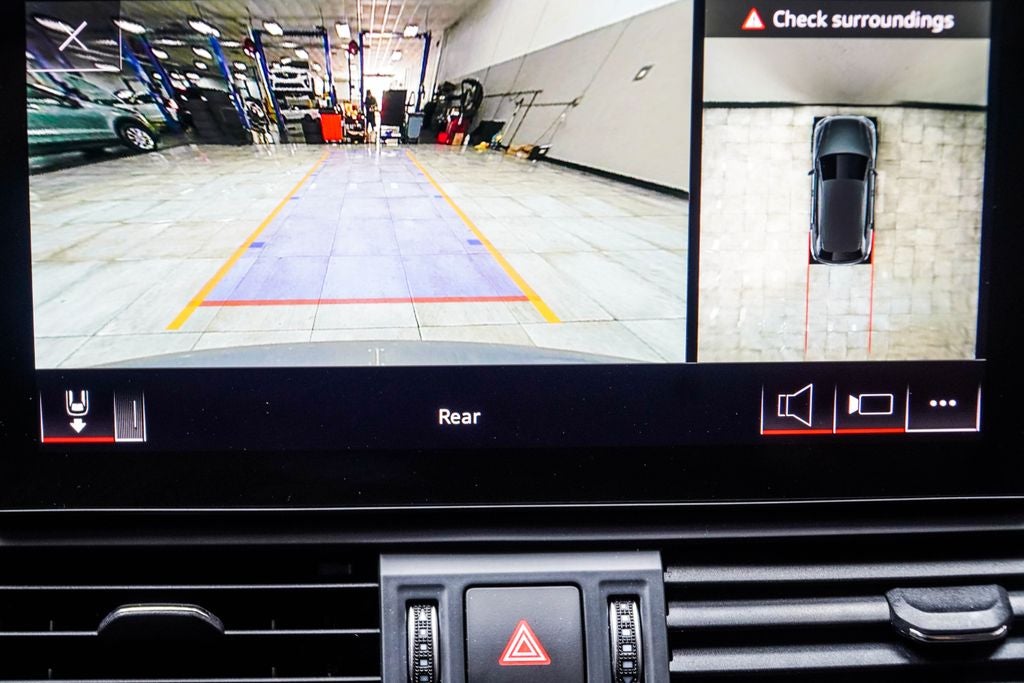 2024 Audi Q5 45 S line Premium quattro