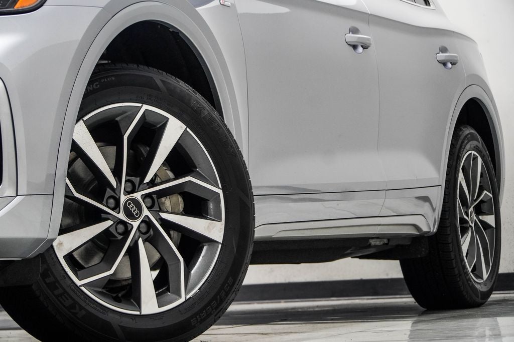 2024 Audi Q5 45 S line Premium quattro