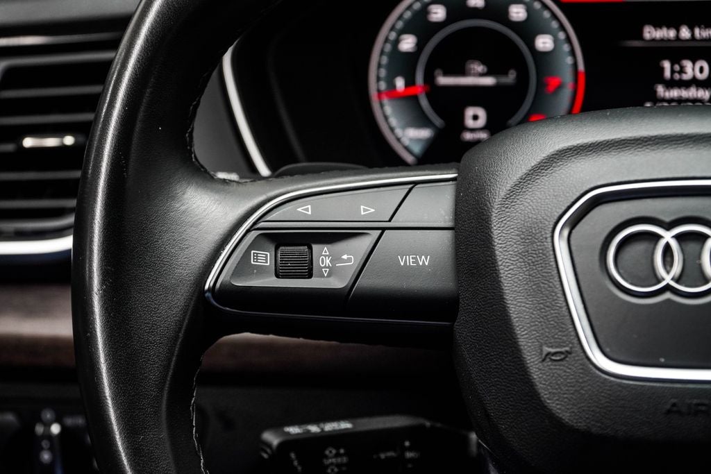 2024 Audi Q5 45 S line Premium quattro