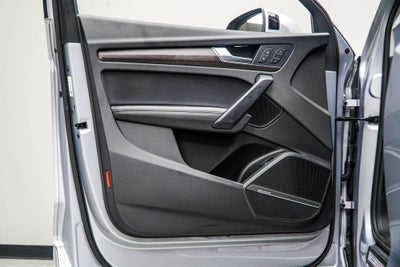 2024 Audi Q5 45 S line Premium quattro