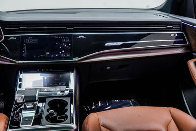 2025 Audi Q8 55 Premium Plus quattro