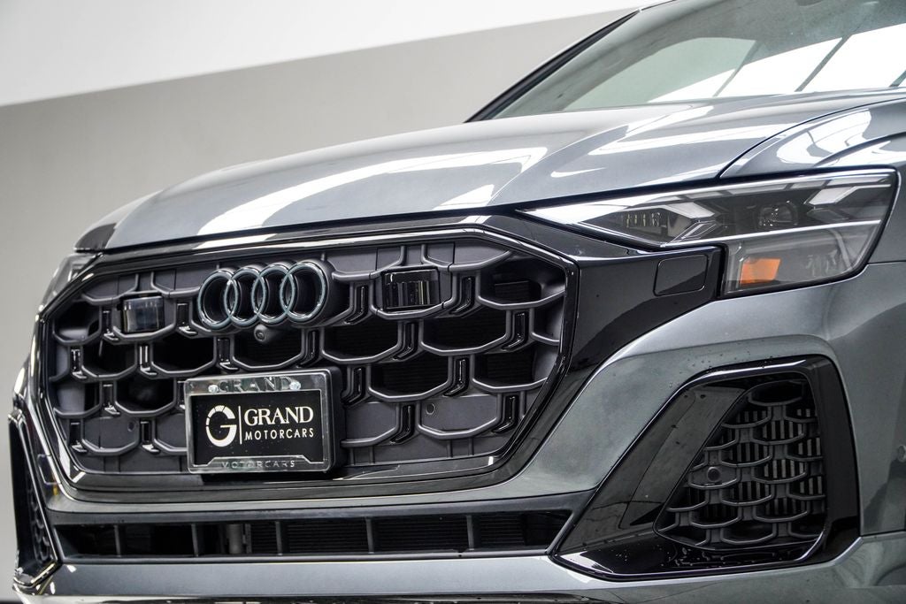 2025 Audi Q8 55 Premium Plus quattro