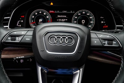 2025 Audi Q8 55 Premium Plus quattro
