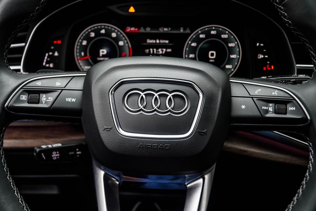 2025 Audi Q8 55 Premium Plus quattro