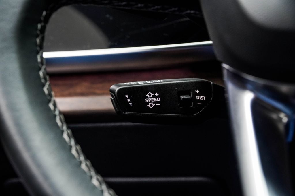 2025 Audi Q8 55 Premium Plus quattro