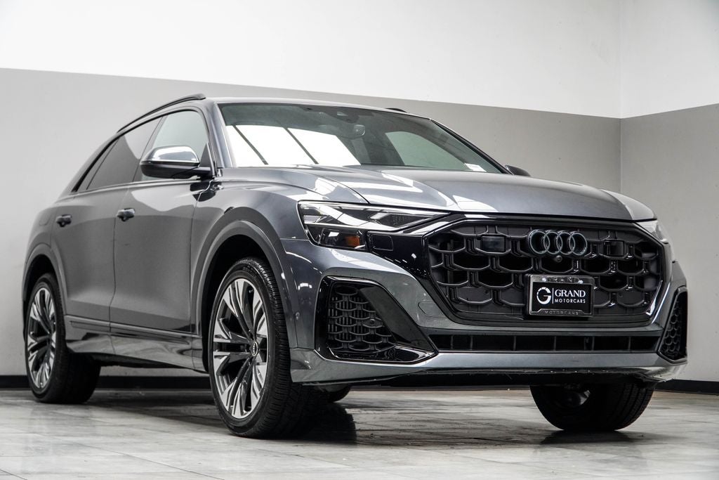 2025 Audi Q8 55 Premium Plus quattro