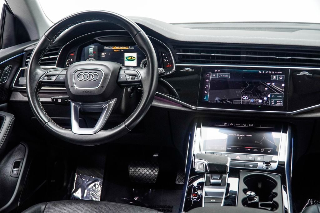 2023 Audi Q8 55 Premium Plus quattro