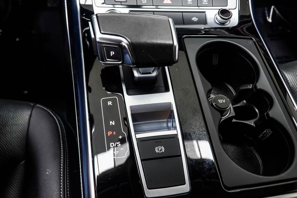 2023 Audi Q8 55 Premium Plus quattro