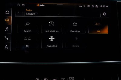 2023 Audi Q8 55 Premium Plus quattro