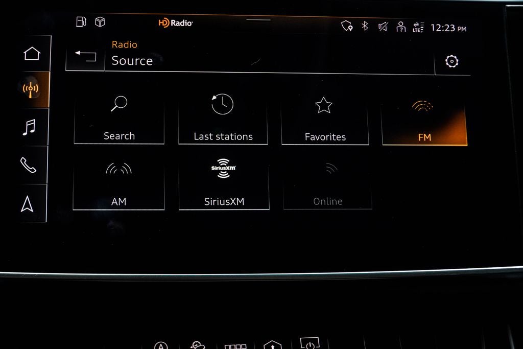 2023 Audi Q8 55 Premium Plus quattro