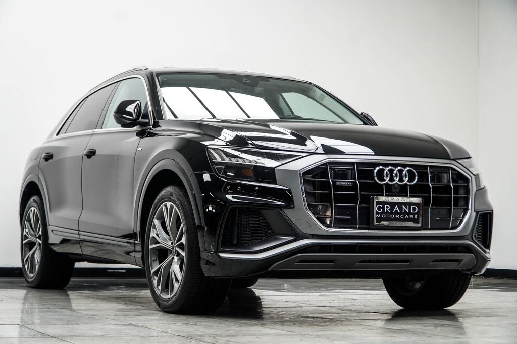2023 Audi Q8 55 Premium Plus quattro