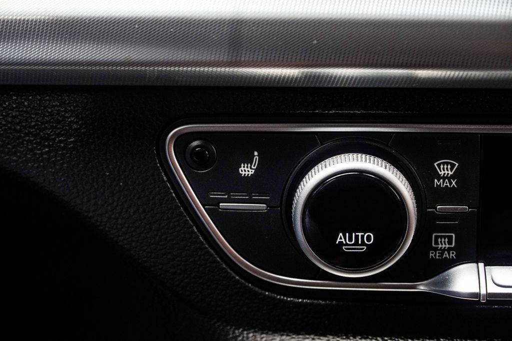 2025 Audi Q5 45 S line Premium quattro