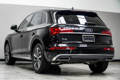 2024 Audi Q5 45 S line Premium quattro